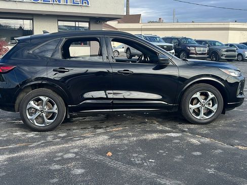 Used 2023 Ford Escape ST-Line w/ Tech Pack #1 image 8