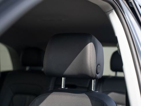 Used 2018 Audi Q5 2.0T Premium image 19