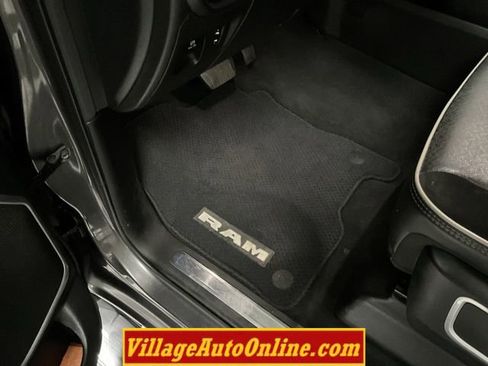 Used 2019 RAM 1500 Laramie image 19