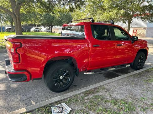 Used 2020 Chevrolet Silverado 1500 Custom w/ Custom Value Package RWD image 6