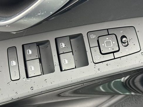 New 2026 Kia Niro Wind FWD image 13