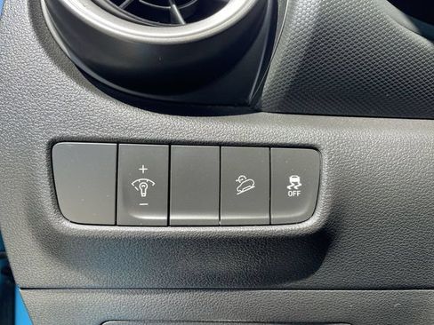 Used 2022 Hyundai Kona SEL AWD/4WD image 33