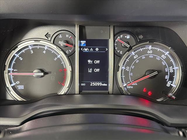 Used 2024 Toyota 4Runner TRD Off-Road Premium w/ Moonroof Package AWD/4WD image 28