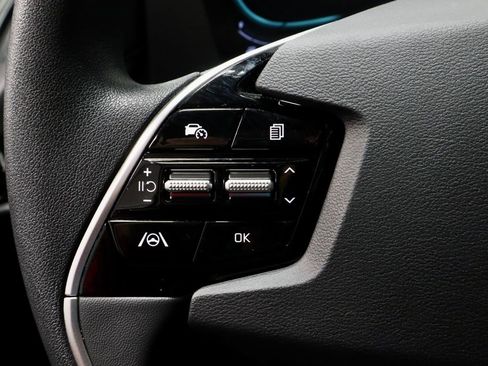 Used 2023 Kia Niro LX FWD image 27