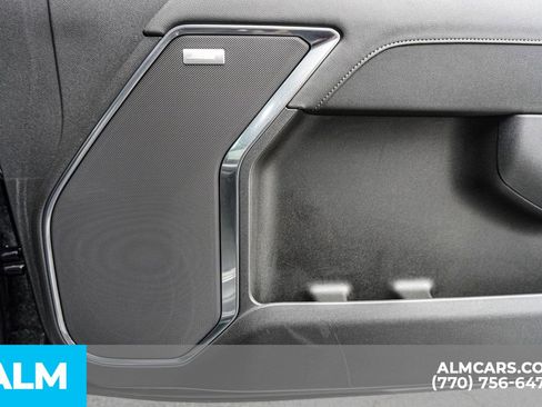 Used 2024 Chevrolet Silverado 2500 LTZ w/ LTZ Convenience Package image 49