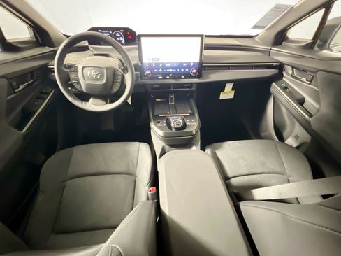 New 2026 Toyota C-HR AWD/4WD image 30