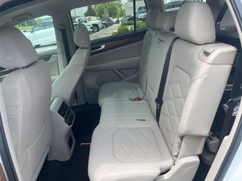 New 2026 Volkswagen Atlas SE FWD image 25