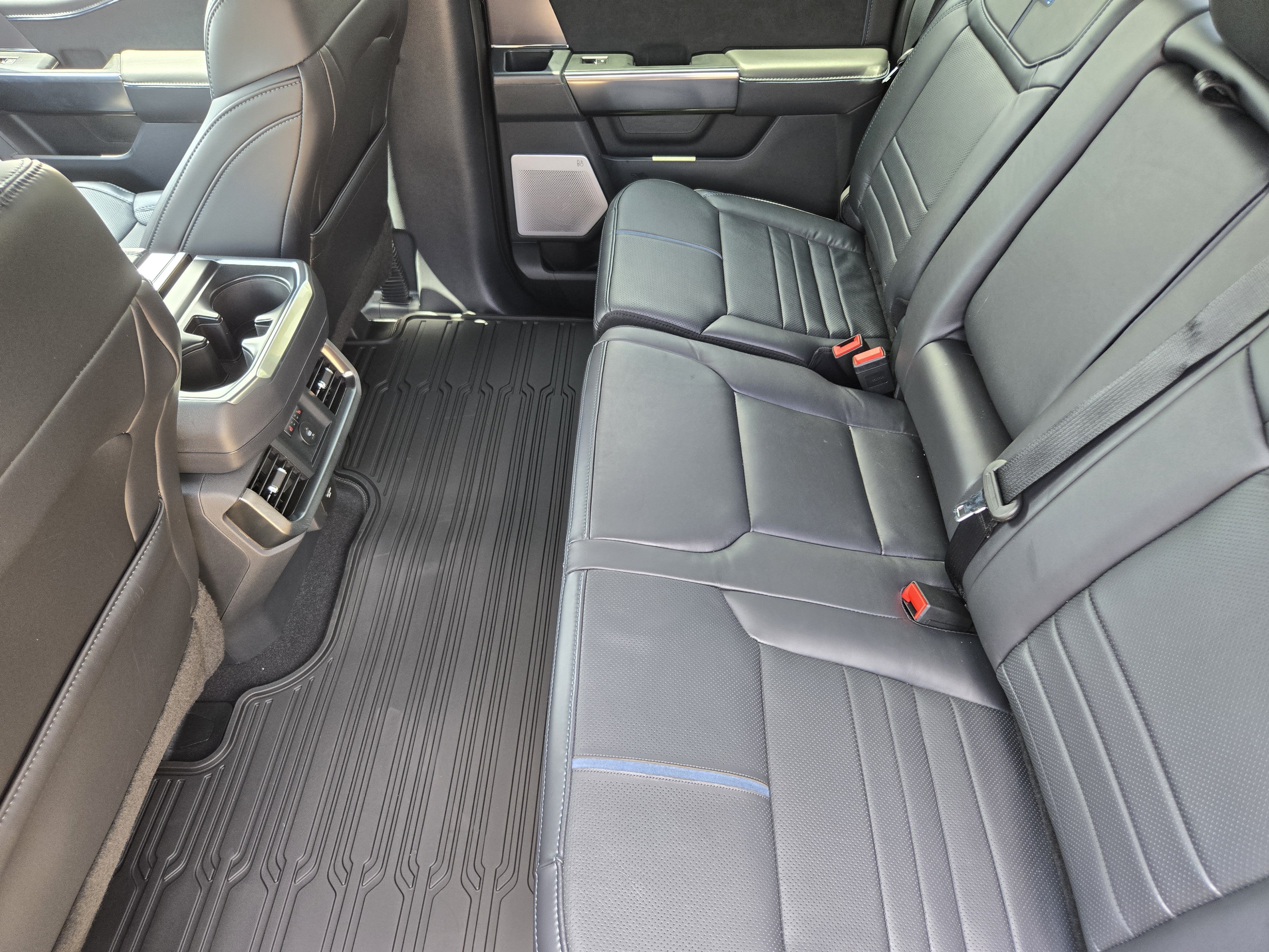 Used 2025 Ford F150 Platinum w/ Equipment Group 702A High AWD/4WD image 22