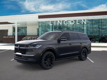 New 2025 Lincoln Navigator Reserve w/ Jet Appearance Package