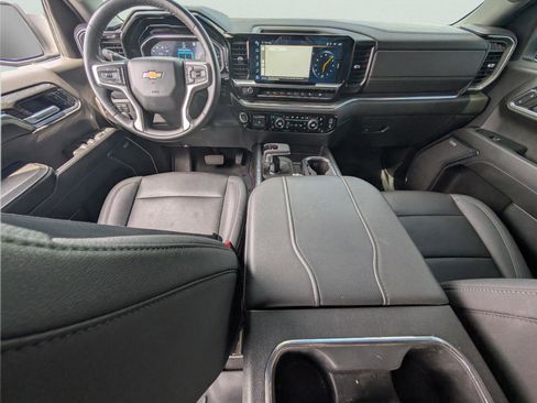 Used 2024 Chevrolet Silverado 1500 LTZ w/ Z71 Off-Road Package image 31