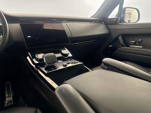 Certified 2023 Land Rover Range Rover Sport First Edition image 24