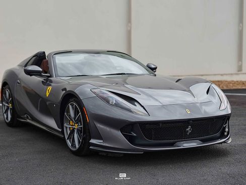 Used 2022 Ferrari 812 GTS image 26