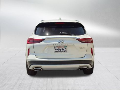 Used 2020 INFINITI QX50 Luxe w/ Cargo Package FWD image 4