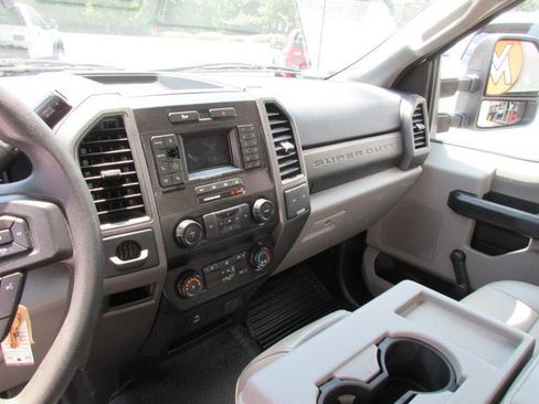 Used 2020 Ford F350 XL RWD image 12