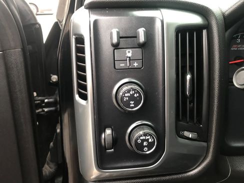Used 2014 Chevrolet Silverado 1500 LT w/ LT Convenience Package AWD/4WD image 13