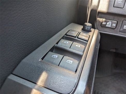 Used 2021 Toyota Tacoma TRD Sport w/ Blackout Package (TMS) image 23