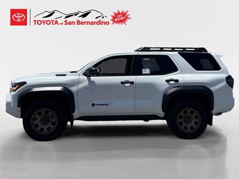 New 2026 Toyota 4Runner Trailhunter AWD/4WD image 2