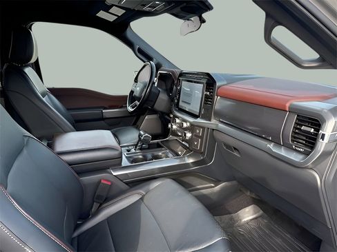 Used 2021 Ford F150 Lariat image 10