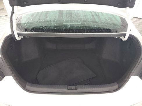 Used 2025 Honda Accord SE image 31