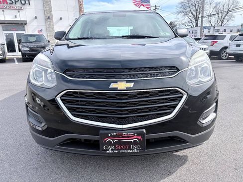 Used 2017 Chevrolet Equinox LS AWD/4WD image 9