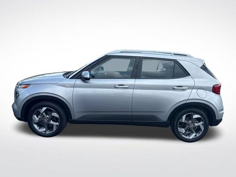Certified 2023 Hyundai Venue SEL FWD image 2