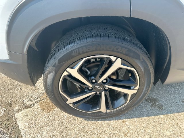 Used 2023 Chevrolet TrailBlazer RS w/ Convenience Package AWD/4WD image 55