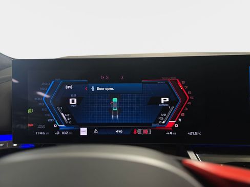 Used 2026 BMW M5 w/ Carbon Package image 22