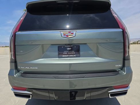 Used 2024 Cadillac Escalade Premium Luxury Platinum AWD/4WD image 33