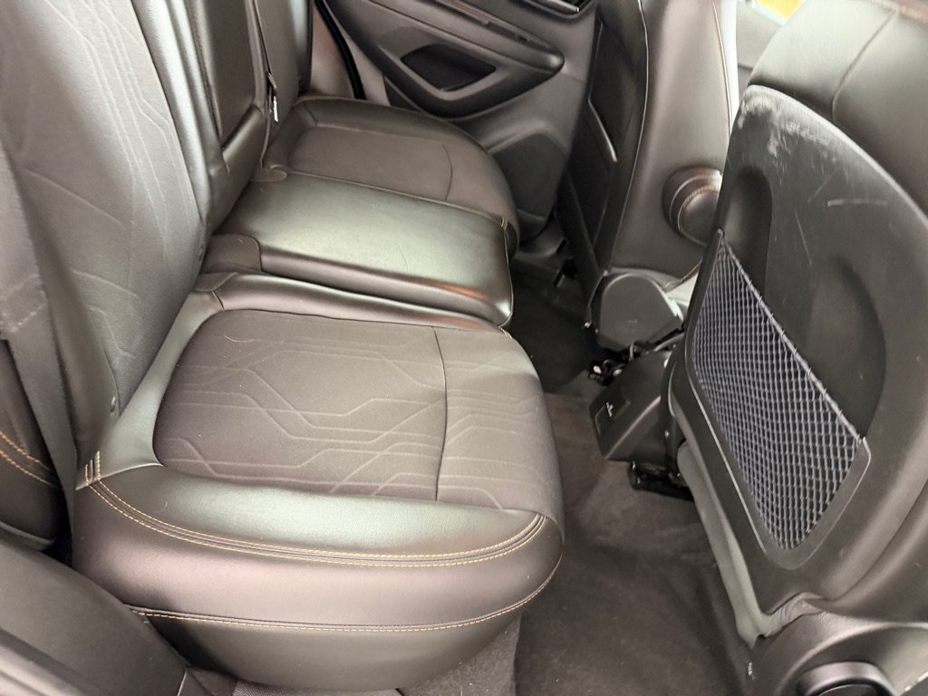 Used 2020 Chevrolet Trax LT w/ Driver Confidence Package FWD image 22