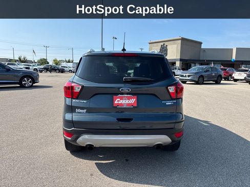 Used 2019 Ford Escape Titanium AWD/4WD image 5