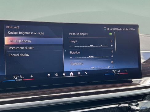 New 2026 BMW X6 xDrive40i w/ Premium Package image 16