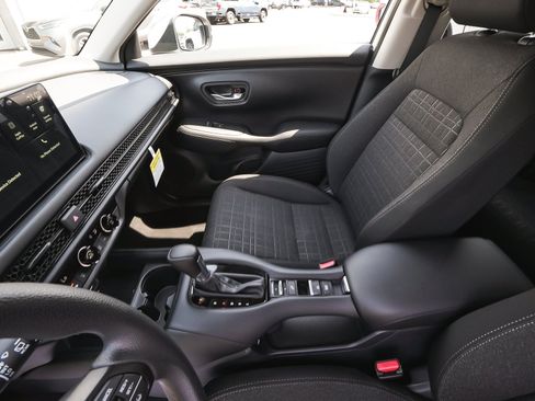 Used 2026 Honda HR-V LX image 31