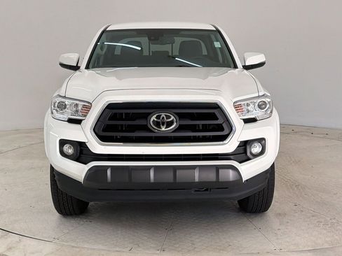 Used 2023 Toyota Tacoma SR5 w/ Technology Package image 6
