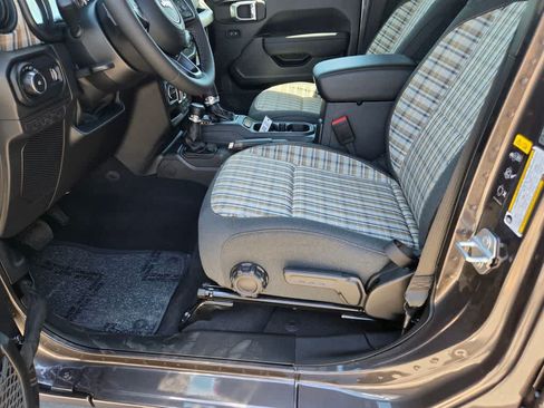 New 2026 Jeep Wrangler Unlimited Sport AWD/4WD image 18