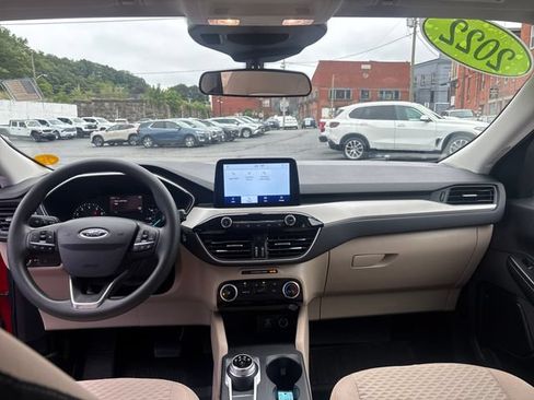 Used 2022 Ford Escape SE AWD/4WD image 12