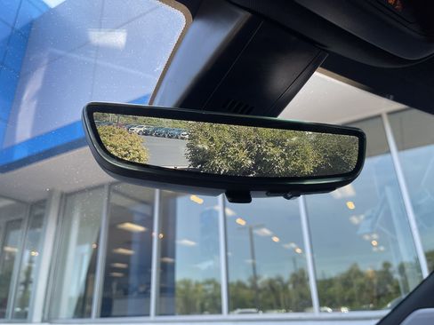 Used 2025 Cadillac XT5 Premium Luxury w/ Technology Package image 33