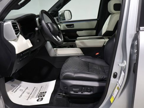 Used 2024 Toyota Tundra Capstone image 10