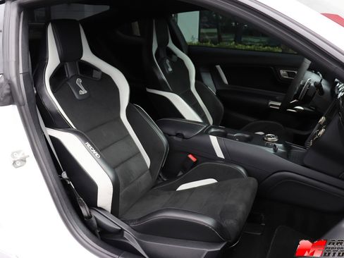 Used 2020 Ford Mustang Shelby GT500 w/ Carbon Fiber Track Pack image 6