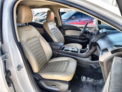 Certified 2023 Ford Edge SEL w/ Convenience Package AWD/4WD image 23