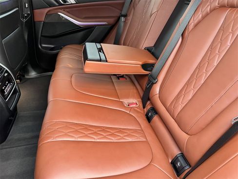 Used 2022 BMW X5 sDrive40i w/ M Sport Package image 25