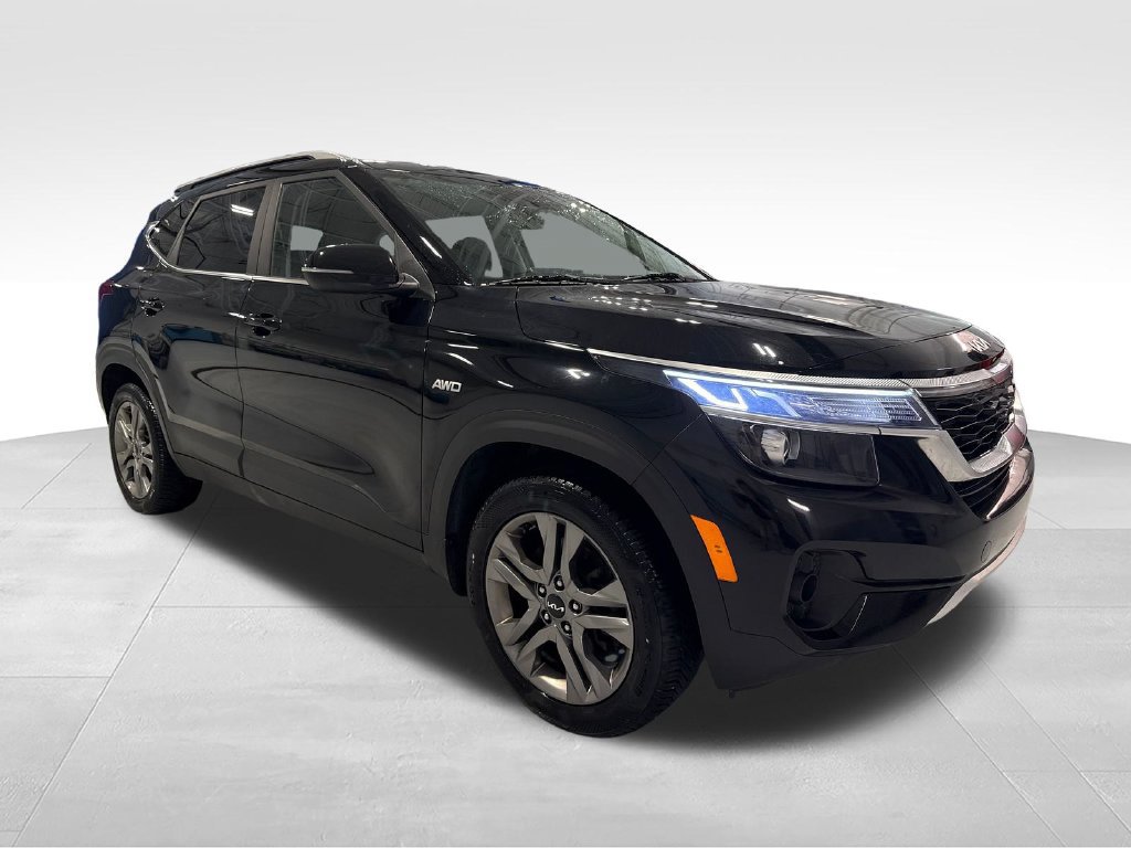 Used 2023 Kia Seltos S w/ Navigation Package AWD/4WD image 48