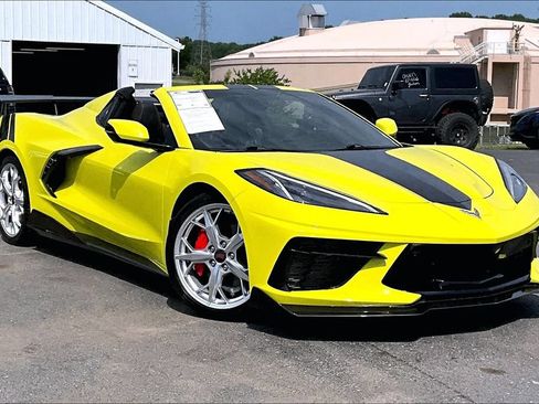 Used 2023 Chevrolet Corvette Stingray Premium Conv w/ Stealth Interior Trim Package RWD image 32