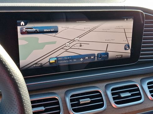 Certified 2025 Mercedes-Benz GLS 450 4MATIC image 17