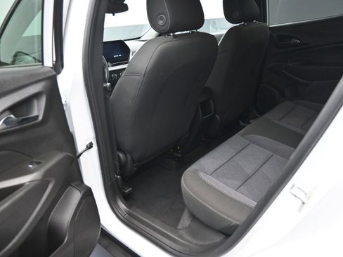 Used 2024 Chevrolet Trax LS w/ LS Convenience Package FWD image 24