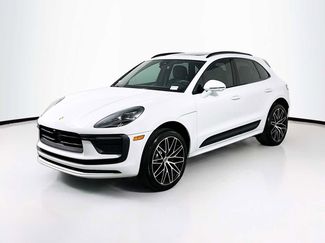 New 2026 Porsche Macan video 1