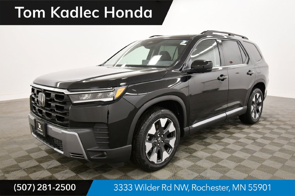 New 2026 Honda Pilot Touring image 1