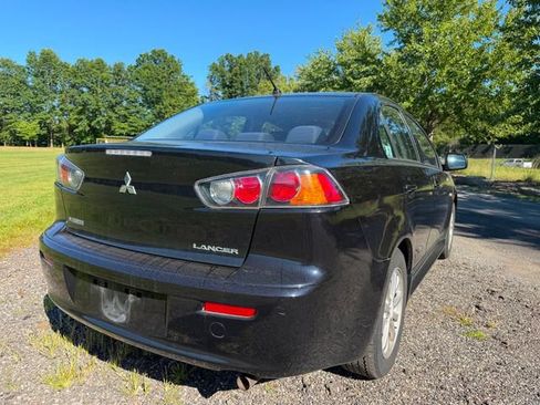 Used 2010 Mitsubishi Lancer ES FWD image 4