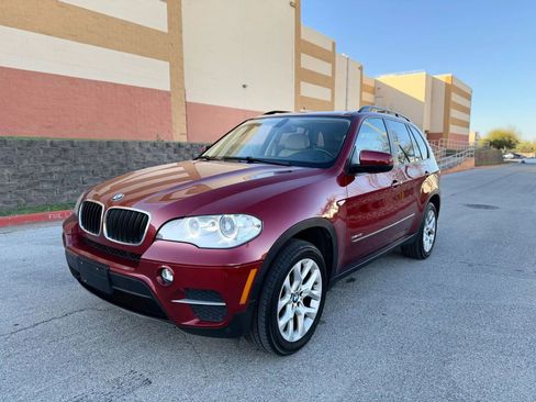 Used 2012 BMW X5 xDrive35i image 7