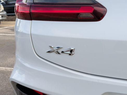 Used 2019 BMW X4 xDrive30i w/ M Sport Package 2 AWD/4WD image 12