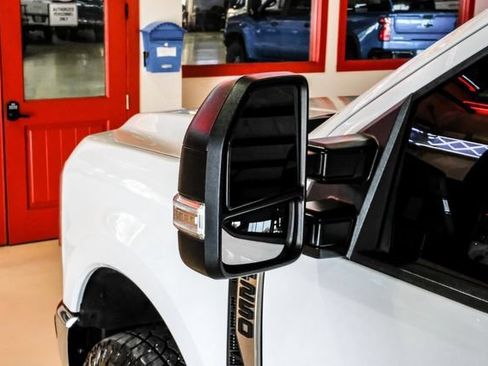 Used 2024 Ford F250 XLT w/ FX4 Off-Road Package AWD/4WD image 41